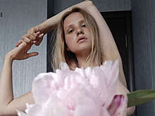 Юмористка Вера Котельникова заявила, что проводник поезда предлагал ей стать содержанкой