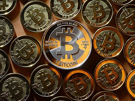 Биткоин начал отыгрывать потери