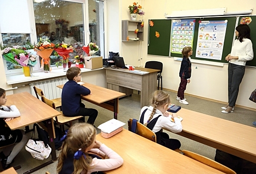 Омские школы вернутся к очному формату обучения 21 февраля