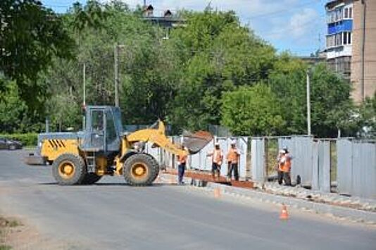 Депутаты проинспектировали ход ремонта городских дорог