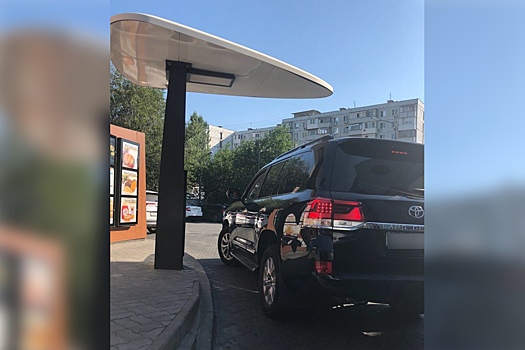 Ударила за сигнал: женщина избила ростовчанку за требование проехать
