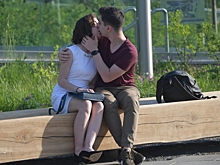 "Новый сифилис": что известно о "шагающей по Москве" половой инфекции