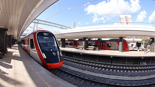 На перегоне Шамары - Кордон восстановлено движение поездов после пожара