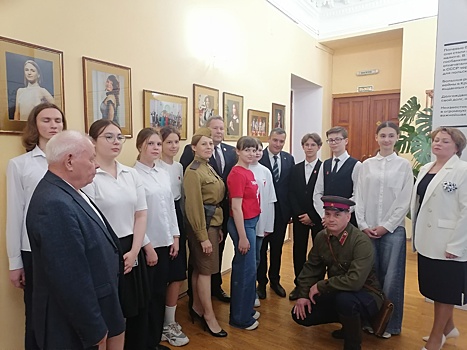 Курянам рассказали о буднях фронтовых кассиров