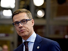 Стубб призвал вооружить Украину «до зубов»