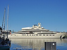 Усманов подал иск в суд из-за обысков на яхте Dilbar