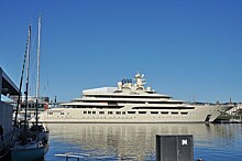 Усманов подал иск в суд из-за обысков на яхте Dilbar