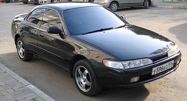 Молодежный автомобиль с задорным характером: Toyota Corolla Ceres