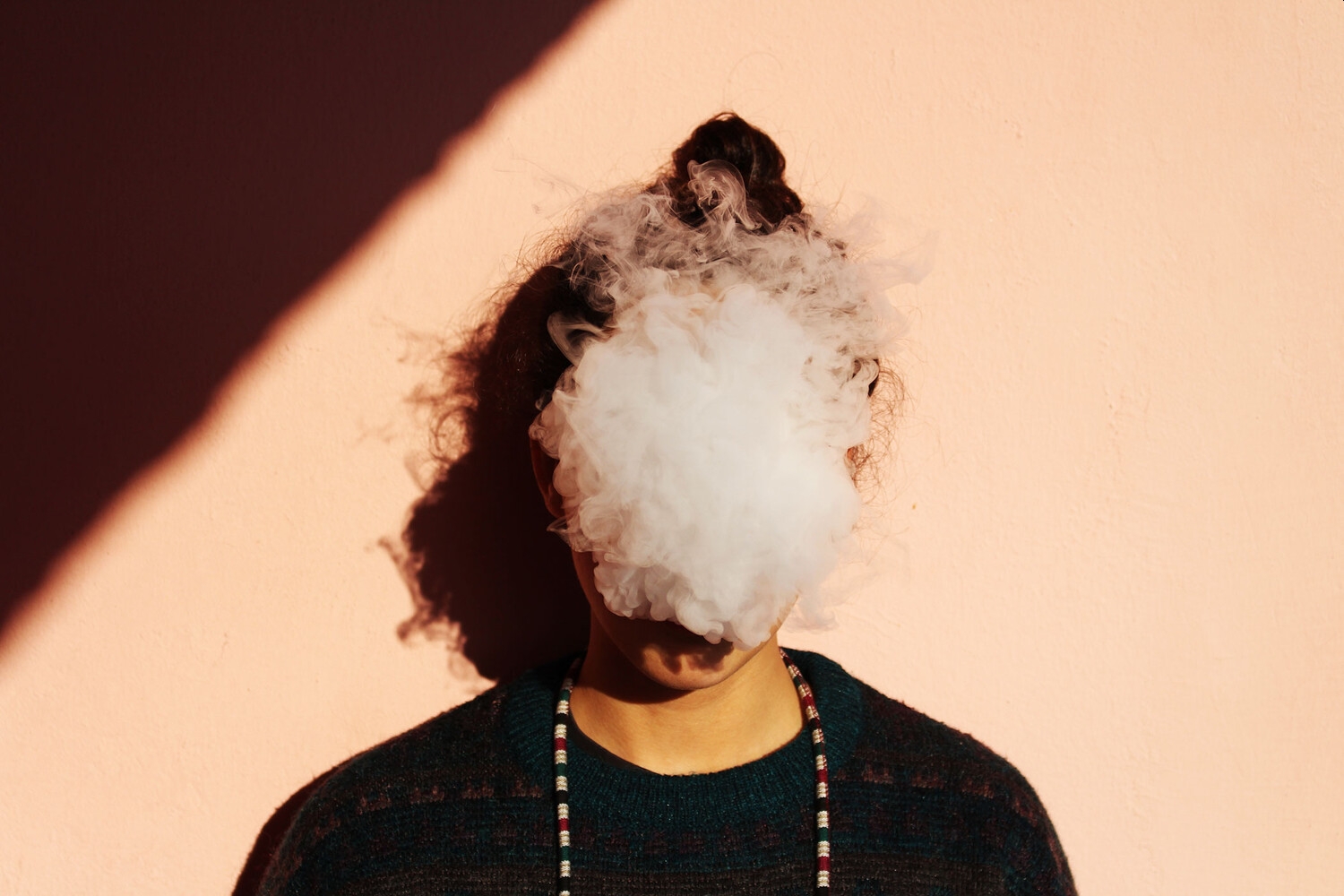 Дагестан может первым в России запретить продажу вейпов