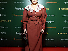 Ирина Пегова, Сергей Шакуров и другие гости на премьере фильма "Оливье"