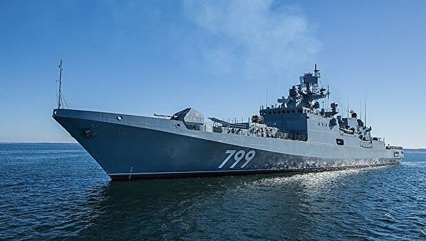 "Адмирал Макаров" зашел в кипрский порт
