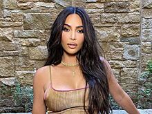 Кардашьян пожертвовала Карабаху миллион долларов