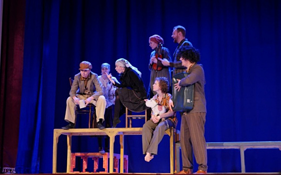 Полный триумф: самарский театр получил 5 наград и Гран-при Межрегионального театрального фестиваля