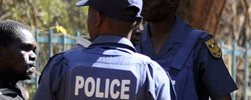 В Нигерии полицейский сбил на машине восемь человек