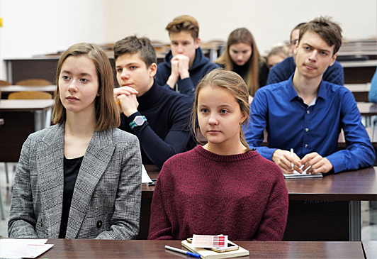 Семейный центр «Берегиня» пригласил принять участие в дискуссии