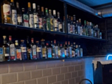 В Санкт-Петербурге сотрудники полиции задержали подозреваемых в мошеннических действиях в городских барах