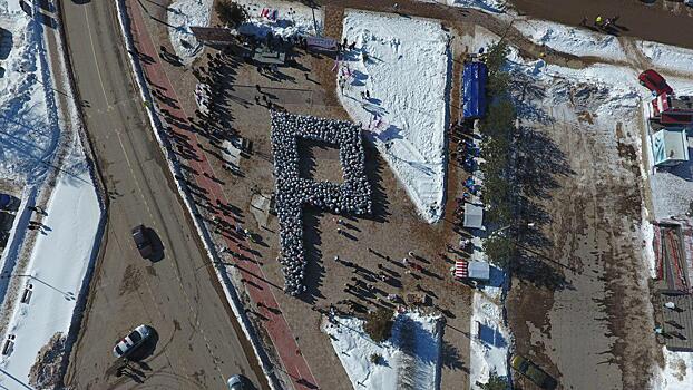 Более 1 тыс. человек приняли участие в акции «Россия - это я!» в Талдоме