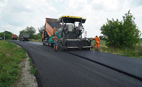 В Курске на ПЛК уложат 1,1 тыс.тонн асфальта