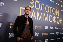 Милош Бикович получил «Золотой граммофон» за свою первую песню