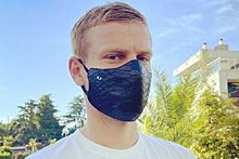 Кокорин показал маску за 30 тысяч рублей