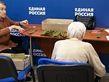 Председатель ЗакСобрания Вологодской области Андрей Луценко отметил рост числа волонтеров, оказывающих помощь бойцам СВО