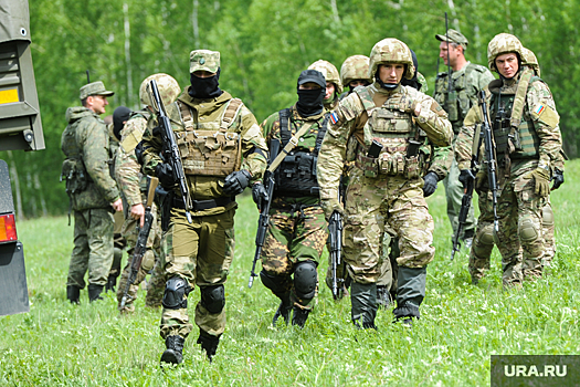 Свердловский спецназ открыл набор контрактников на спецоперацию