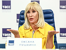 Пушкина призвала учесть ЛГБТ-пары в демографической политике РФ