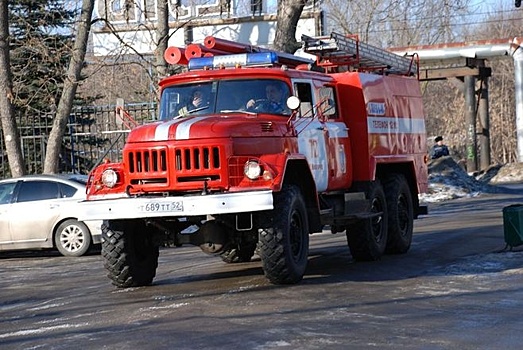 Машина взорвалась в Кстове из-за петарды