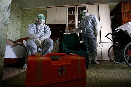 «Своей цели мы добились». Отказавшиеся от вакцинации врачи скорой помощи в ЕАО передумали увольняться