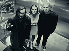 Егор Крид падает в лифте со своей невестой в клипе на песню «Пепел»