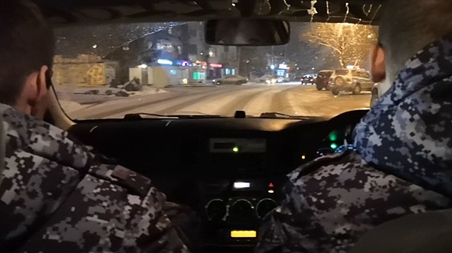 В Приморье к пациенту травмпункта пришлось вызывать Росгвардию