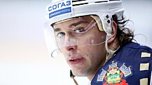Главный по алкоголю в русском хоккее возвращается в КХЛ. Анисин вновь попробует играть в «Сочи»
