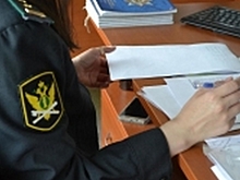 Долг по налогам сорвал вологжанке заграничный отдых