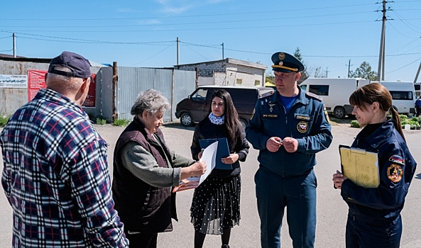 Волгоградским дачникам напомнили о мерах пожарной безопасности