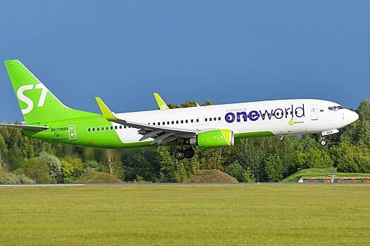 У&nbsp;летевшего в&nbsp;Москву самолета отказал двигатель при посадке