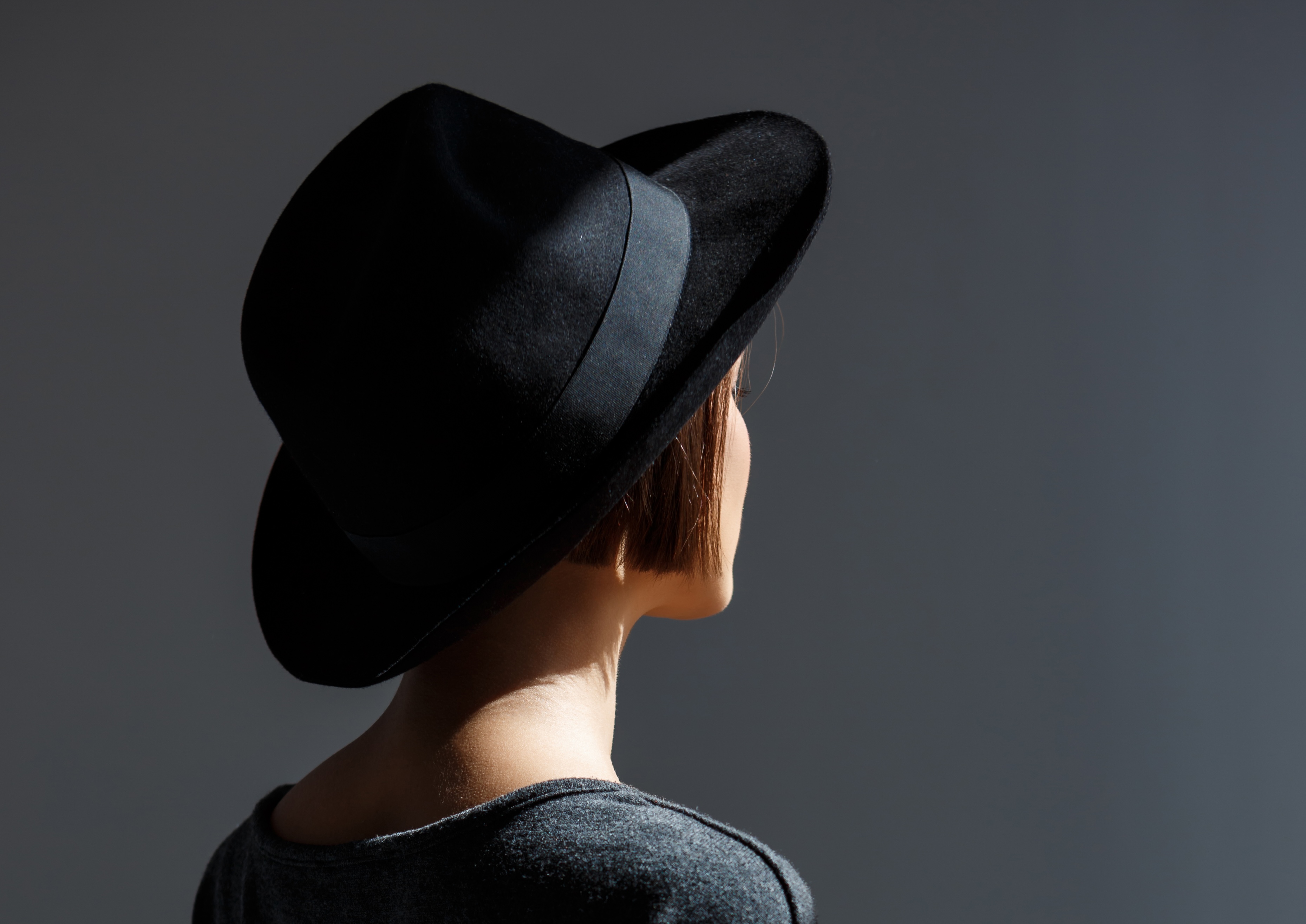 Модель из Сочи получила миллионы рублей за некачественную пластику