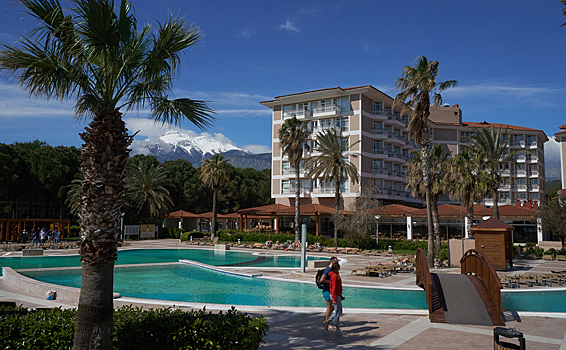 Россияне снова стали лидерами по покупке жилья в Турции