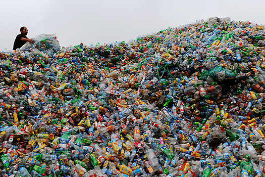 В Мозамбике из-за обрушения кучи мусора погибли 17 человек