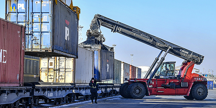 Из Урумчи отправился трехтысячный поезд регулярного грузового сообщения Китай-Европа