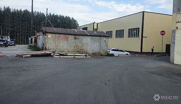 Кемеровчане пожаловались на внезапное перекрытие проезда к новой дороге