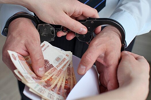 Ростовчанина оштрафовали на 200 тысяч за взятку сотруднику УФСБ под Саратовом