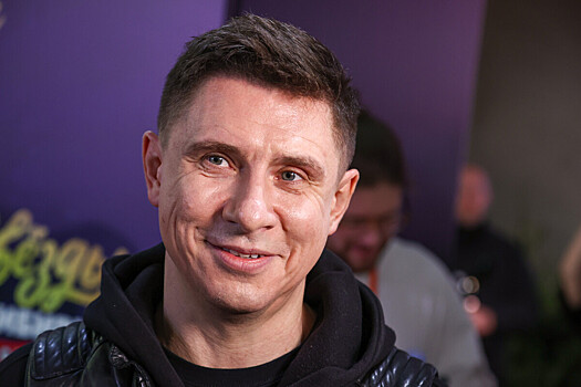 Отмечающий 47-летие Батрутдинов показал архивные фото с мамой