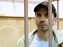 Абызова перевели в камеру с телевизором и холодильником