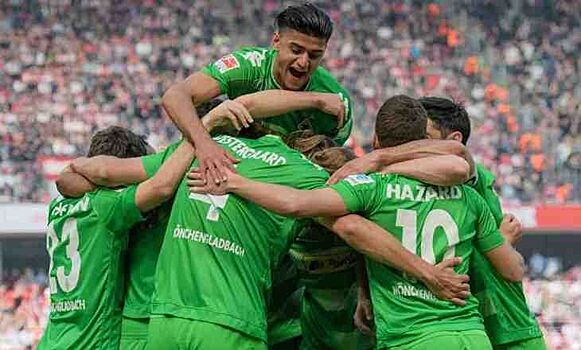 "Кёльн" – "Боруссия М" - 2:3, "Гамбург" – "Хоффенхайм" - 2:1 (обзоры)