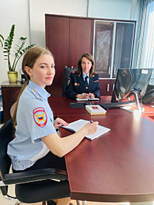 Жительницы Самарской области выразили признательность сотрудникам отдела по вопросам гражданства УВМ ГУ МВД России по Самарской области
