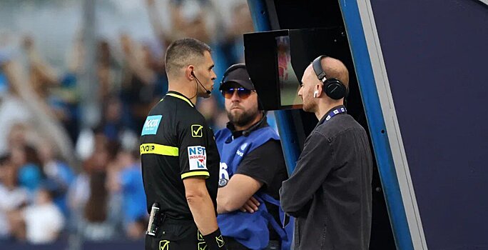 В Италии хотят начать тестировать ВАР по запросу тренеров в Серии С и молодежных лигах, глава федерации обратился в IFAB. Нововведение применяли на женском ЧМ U20