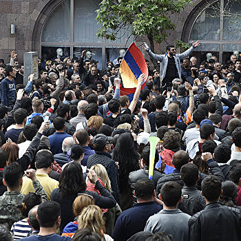 Искандарян назвал особенность протестов против Пашиняна