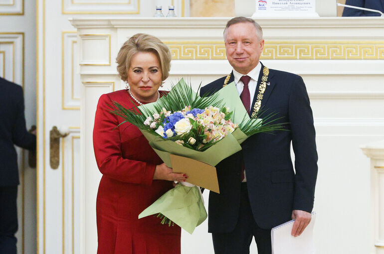 Матвиенко поздравила губернатора Петербурга Беглова с юбилеем