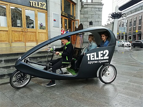Оператор Tele2 запустил в Москве бесплатное велотакси