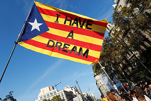 Каталония замяла независимость